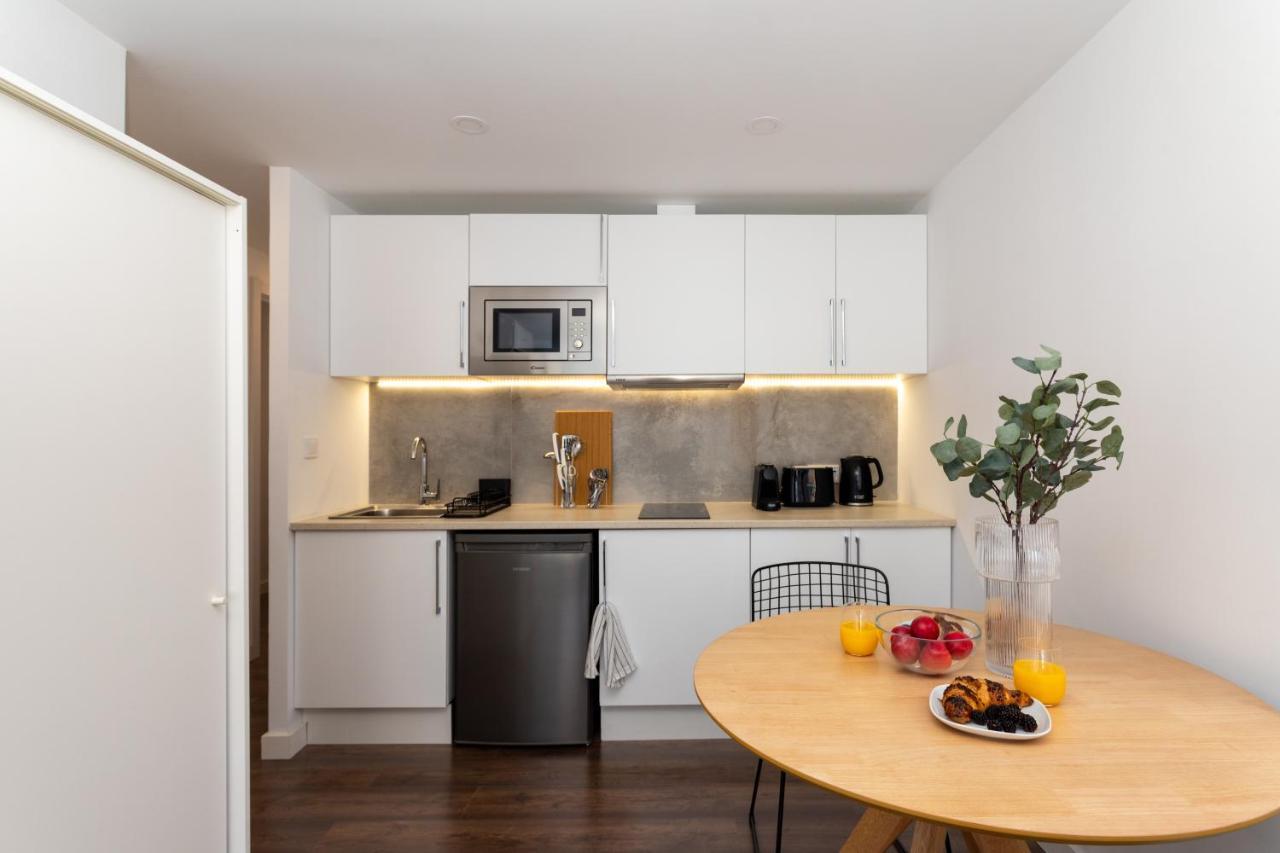 Apartment Soho Apartments & Studios *